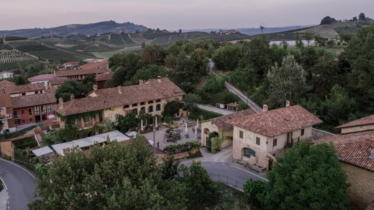 Villa Borgo Casa Scaparone Alba  Exterior foto